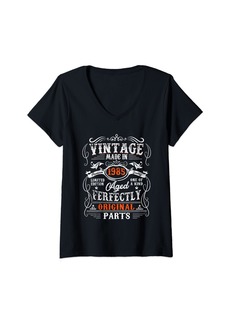 Born Womens Vintage Made In 1985 Legend 40th Birthday Gifts 40 Years Old V-Neck T-Shirt