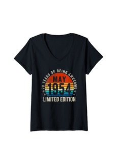 Born Womens Vintage May 1954 Limited Edition 70th Birthday 70 Years Old V-Neck T-Shirt