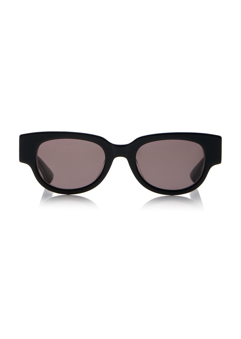 Bottega Veneta - Cat-Eye Acetate Sunglasses - Black - OS - Moda Operandi