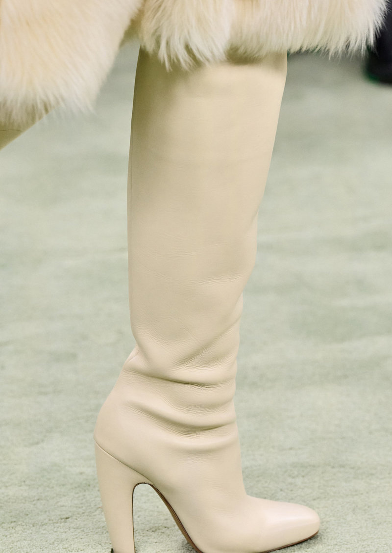 Bottega Veneta - Over-The-Knee Leather High Heel Boots - Ivory - IT 39 - Moda Operandi