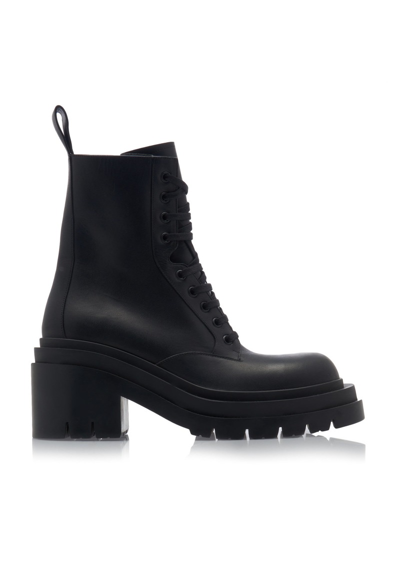 Bottega Veneta - The Lug Lace-Up Boots - Black - IT 40 - Moda Operandi