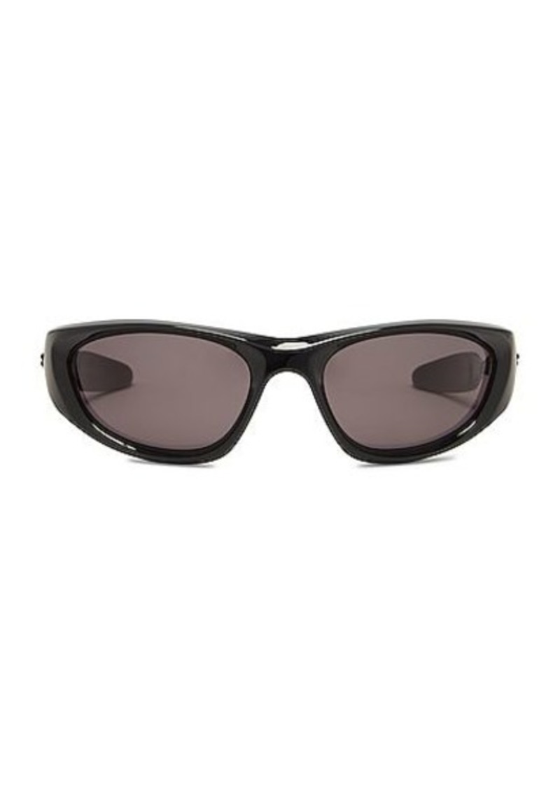 Bottega Veneta Wrap Sporty Sunglasses