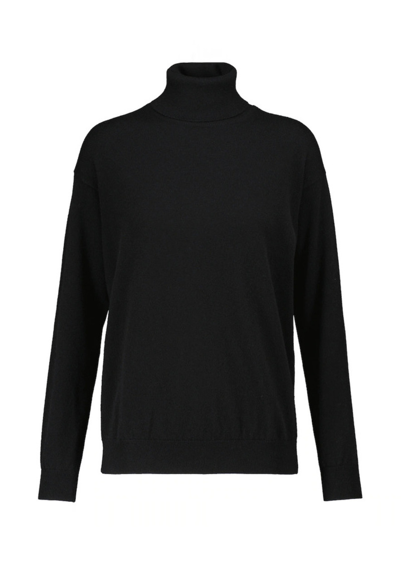 Brunello Cucinelli Cashmere turtleneck sweater