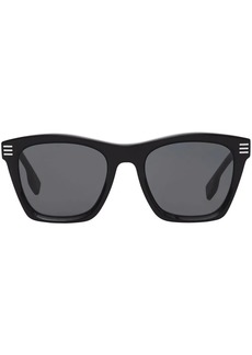 Burberry logo-detail sunglasses