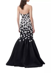 Carolina Herrera Floral-Embellished Silk Strapless Trumpet Gown