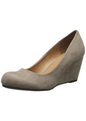 Cl by Chinese Laundry Women's Nima Wedge Pump  7 W US