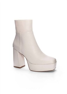 Chinese Laundry Norra Smooth Platform Boot In White