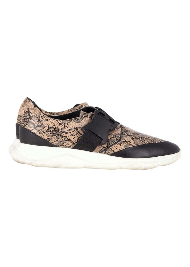 Christopher Kane Lace Pattern Sneakers in Beige Leather