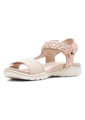 Clarks Amanda Step Flat Sandal   Medium