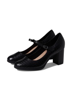 Clarks Women's Bayla Nora Pump