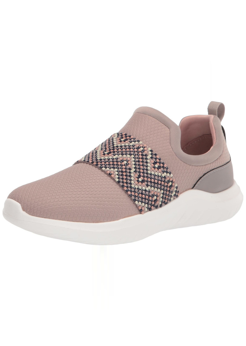 Clarks Women's Nova Way Sneaker