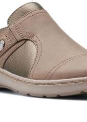 Clarks Cora Poppy Loafer In Taupe Combi