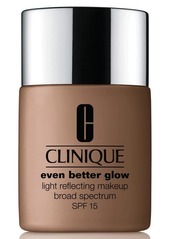 Clinique Even Better Glow Light Reflecting Makeup Foundation Broad Spectrum SPF 15