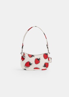 Coach Swinger Bag 20 With Strawberry Print