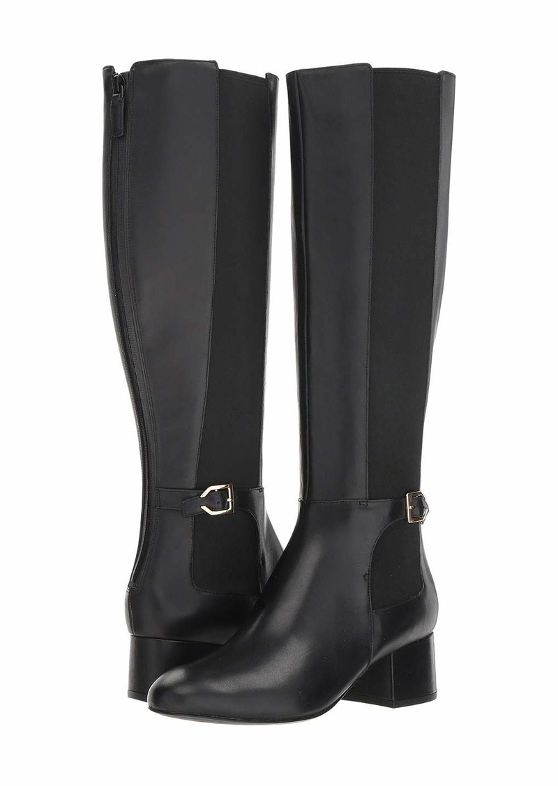 avani stretch boot