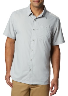 Columbia Men's Slack Tide Camp Short Sleeve Button Down Shirt, Small, Gray | Father's Day Gift Idea