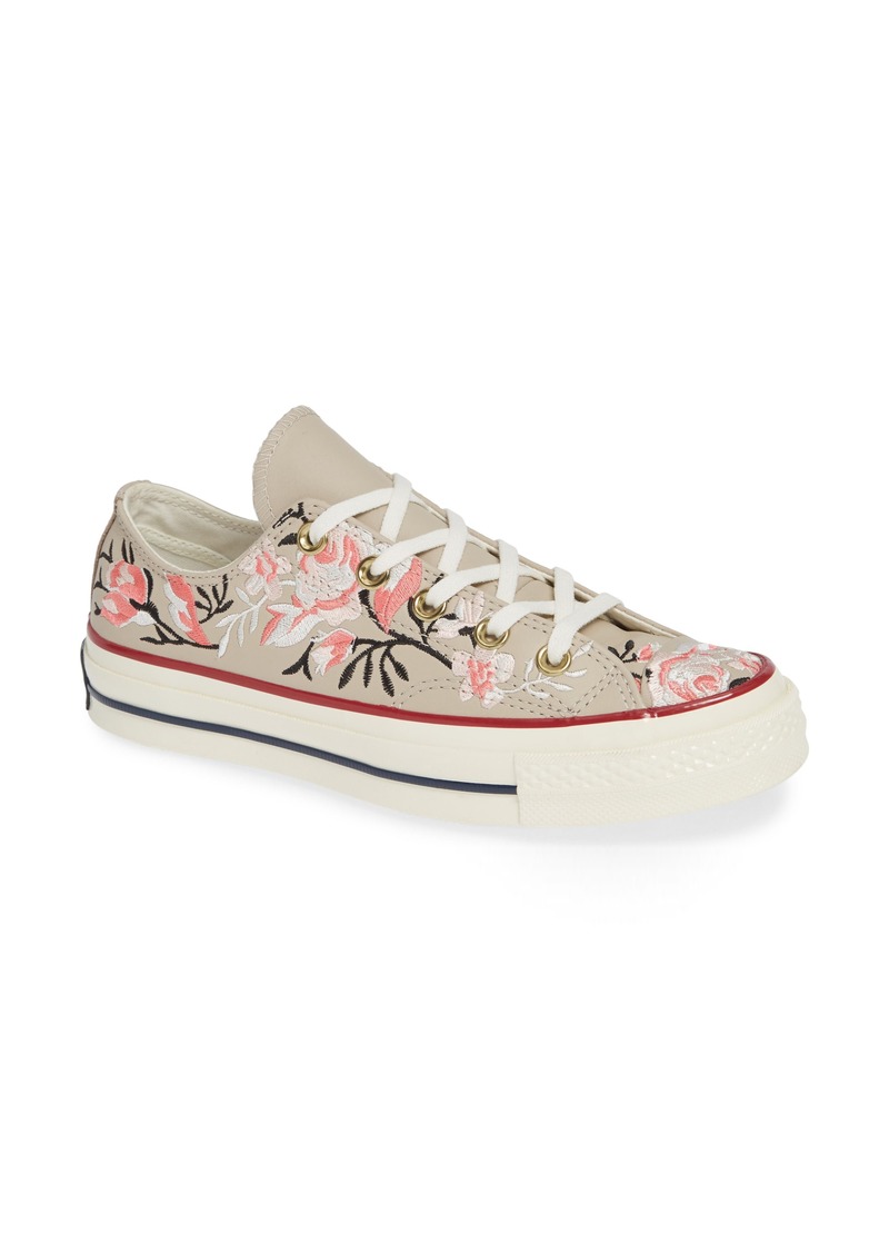 Converse chuck 7 on sale parkway floral low top