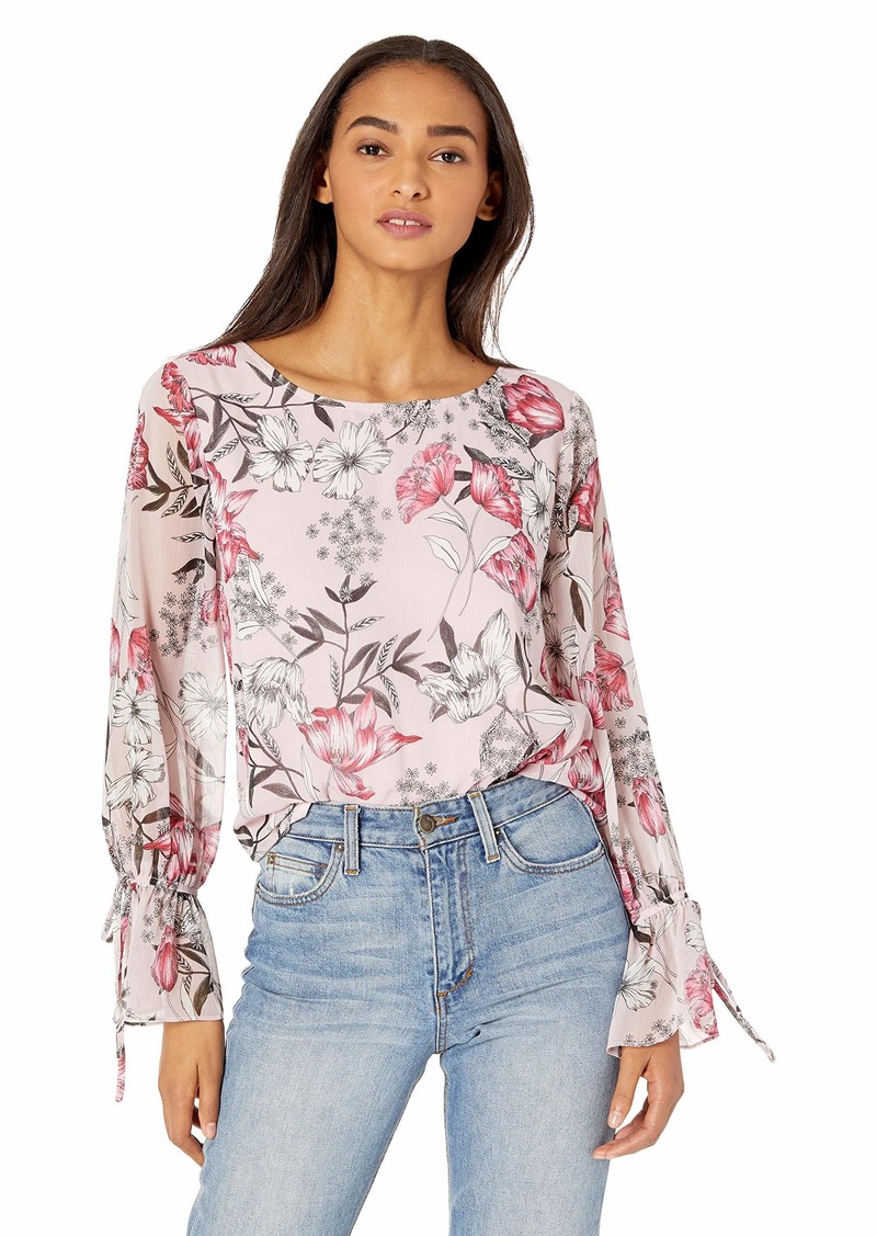 cupcakes and cashmere Women's Terra Printed Textured Chiffon Button Back Blouse