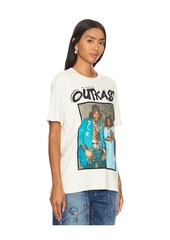 DAYDREAMER Outkast Photo Weekend Tee