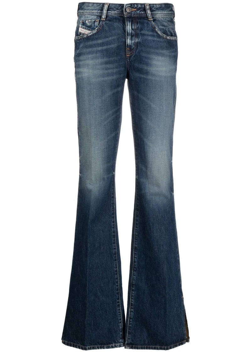 Diesel 1969 D-Ebbey 09G92 bootcut jeans