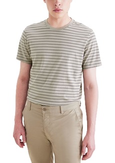 Dockers Men's Slim Fit Short Sleeve Chest Logo Crew Tee Shirt