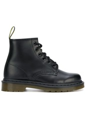 Dr. Martens 101 Smooth boots
