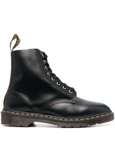 Dr. Martens 1460 Pascal 40mm boots