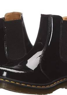 Dr. Martens 2976 Chelsea Boot In Black Patent Lamper