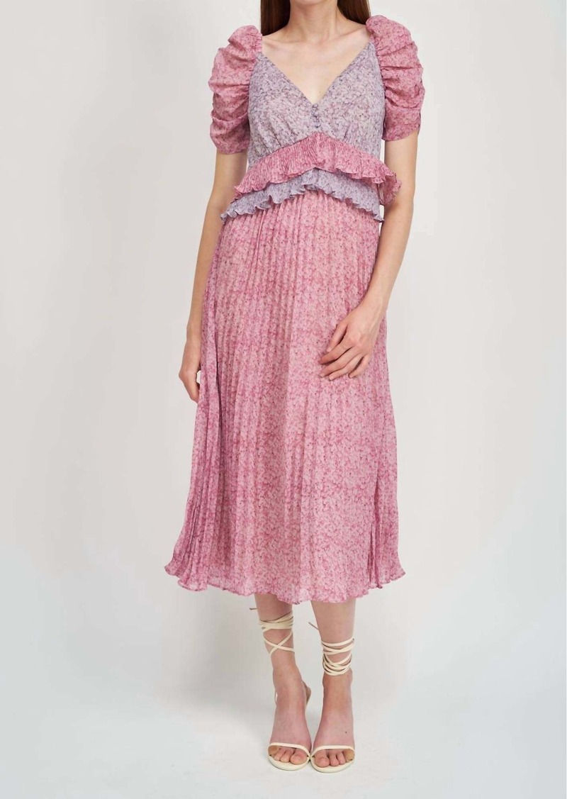 En Saison Annie Pleated Midi Dress In Lilac