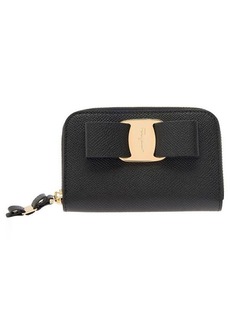 Ferragamo 'Vara' Black Card-Holder with Bow and Logo Detail in Hammered Leather Woman