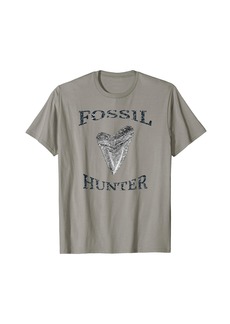 Great Distressed Fossil Hunter Megalodon Tooth Enthusiast T-Shirt
