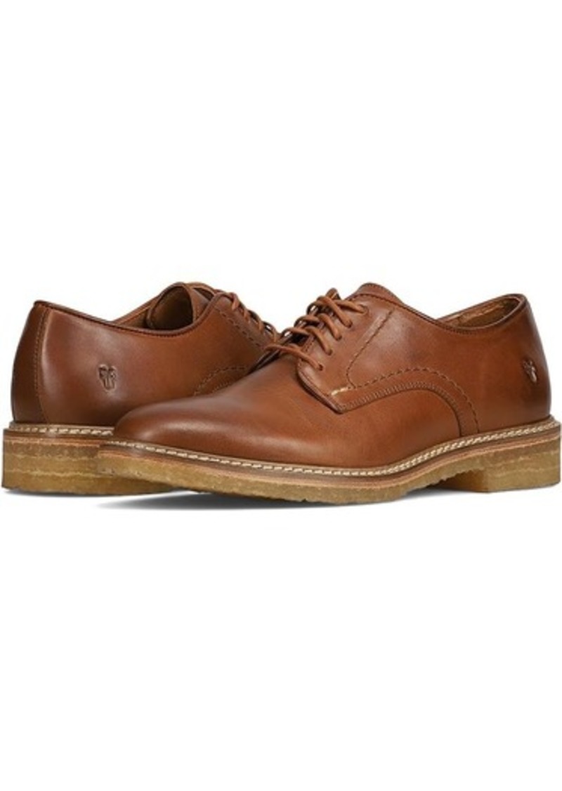 Frye Carter Oxford