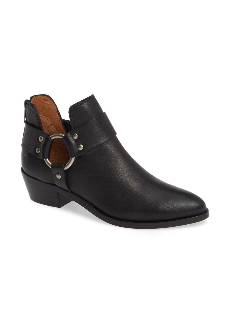 ray low harness bootie