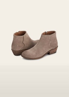 Frye The Carson Piping Bootie In Medium Grey