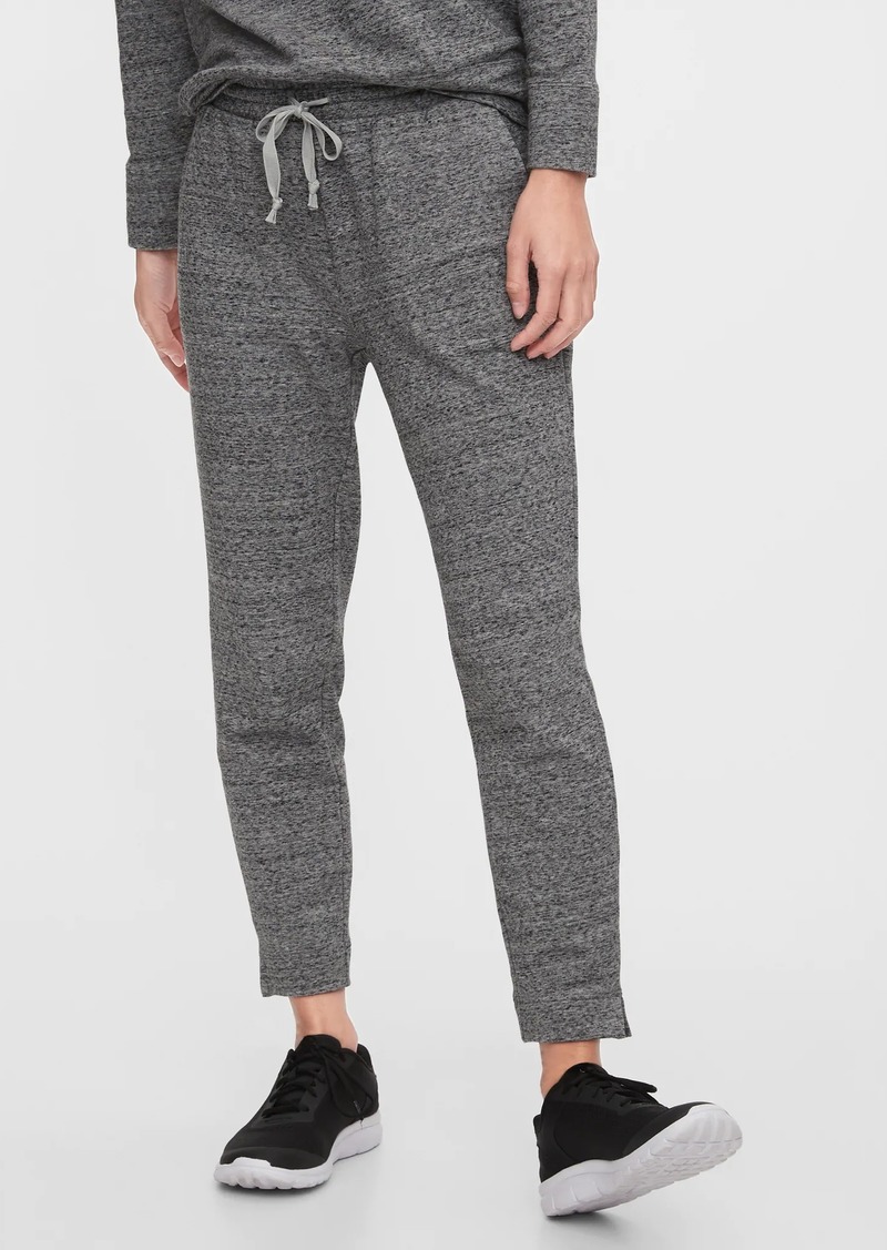 gap cloud light easy joggers