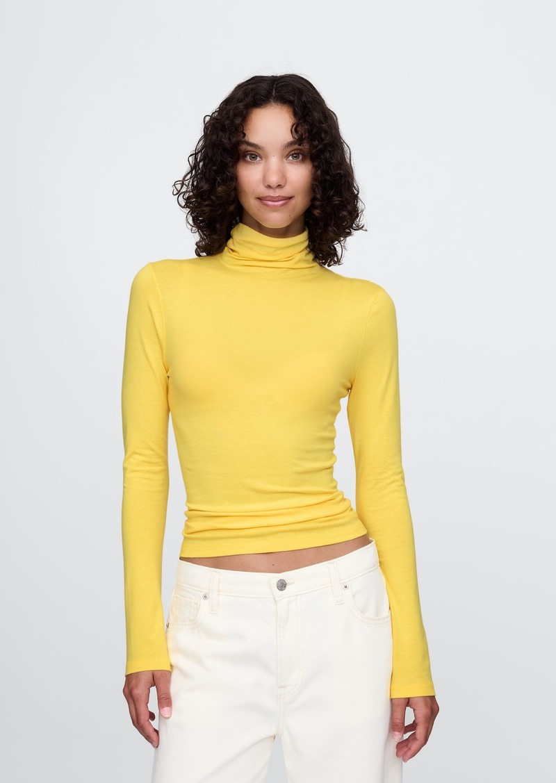 Gap Featherweight Turtleneck