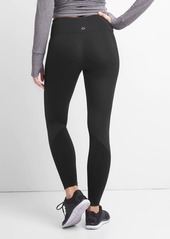 https://image.shopittome.com/apparel_images/fb/gap-gapfit-textured-stripe-leggings-in-sculpt-compression-abv5a59c550_a.jpg