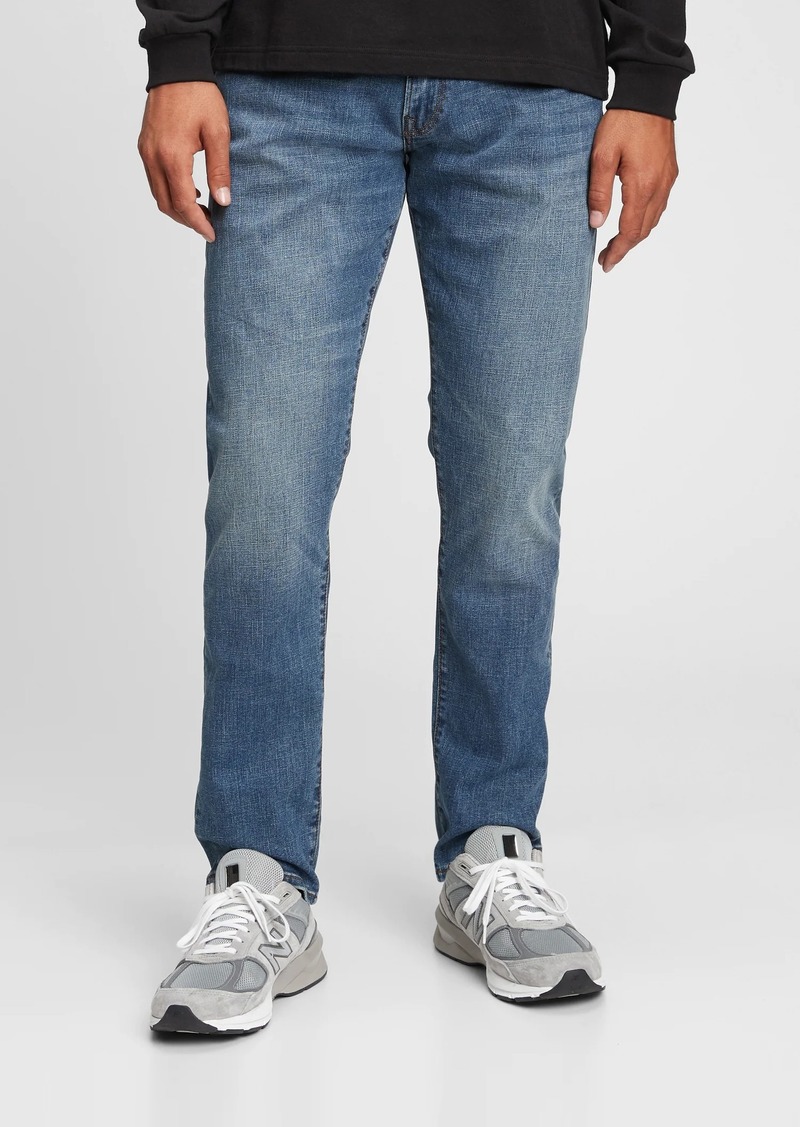 Athletic Taper Jeans in GapFlex