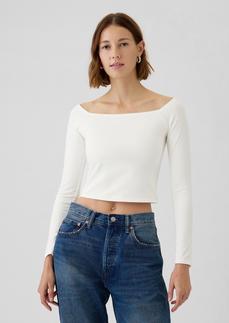 Gap Modern Cropped Off-Shoulder T-Shirt