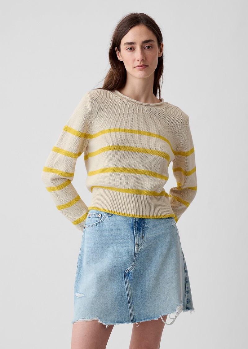 Gap Shrunken Roll Neck Sweater