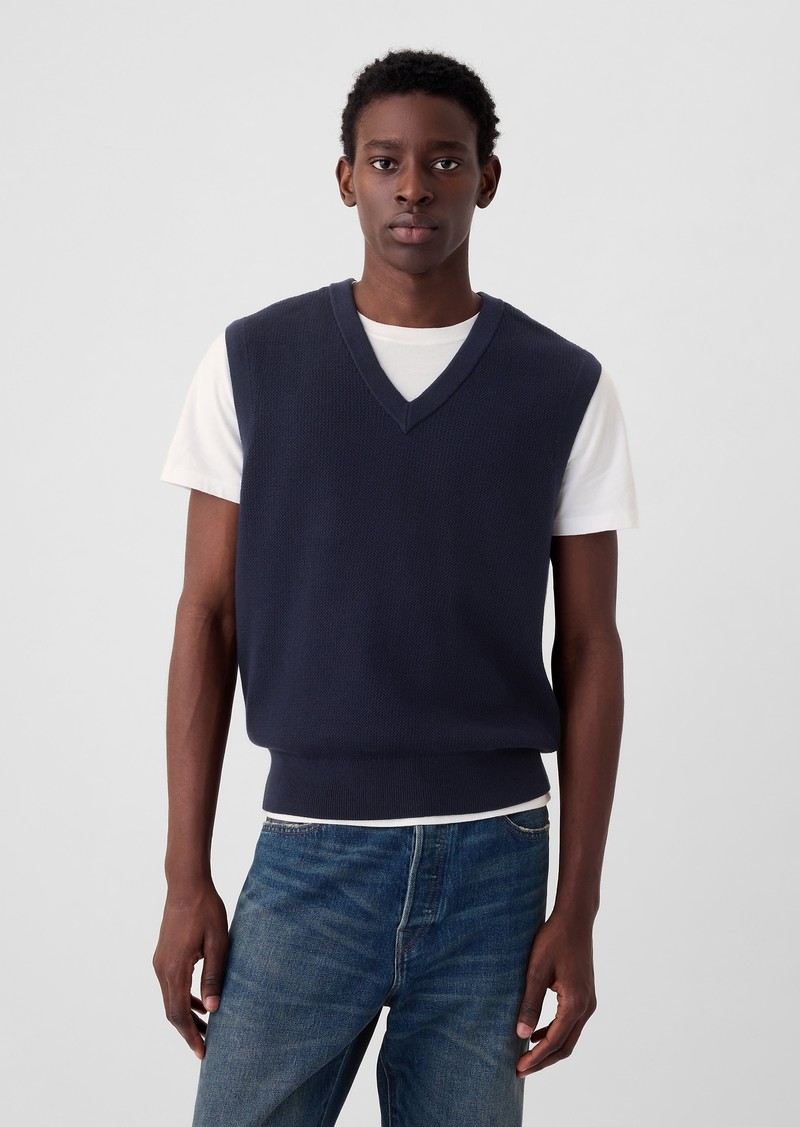 Gap Textured Sweater Vest