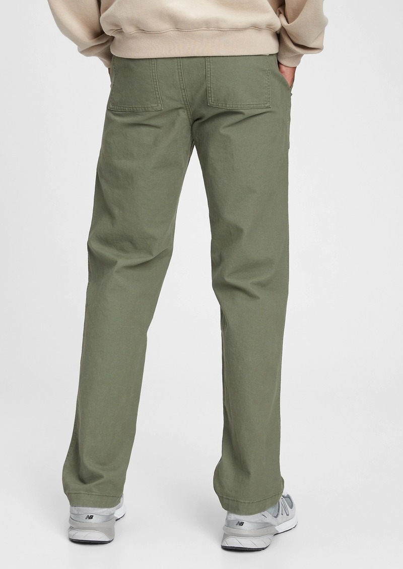 E-Waist Modern Khakis in Straight Fit with GapFlex