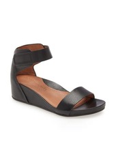 GENTLE SOULS BY KENNETH COLE Gentle Souls Signature Gianna Wedge Sandal