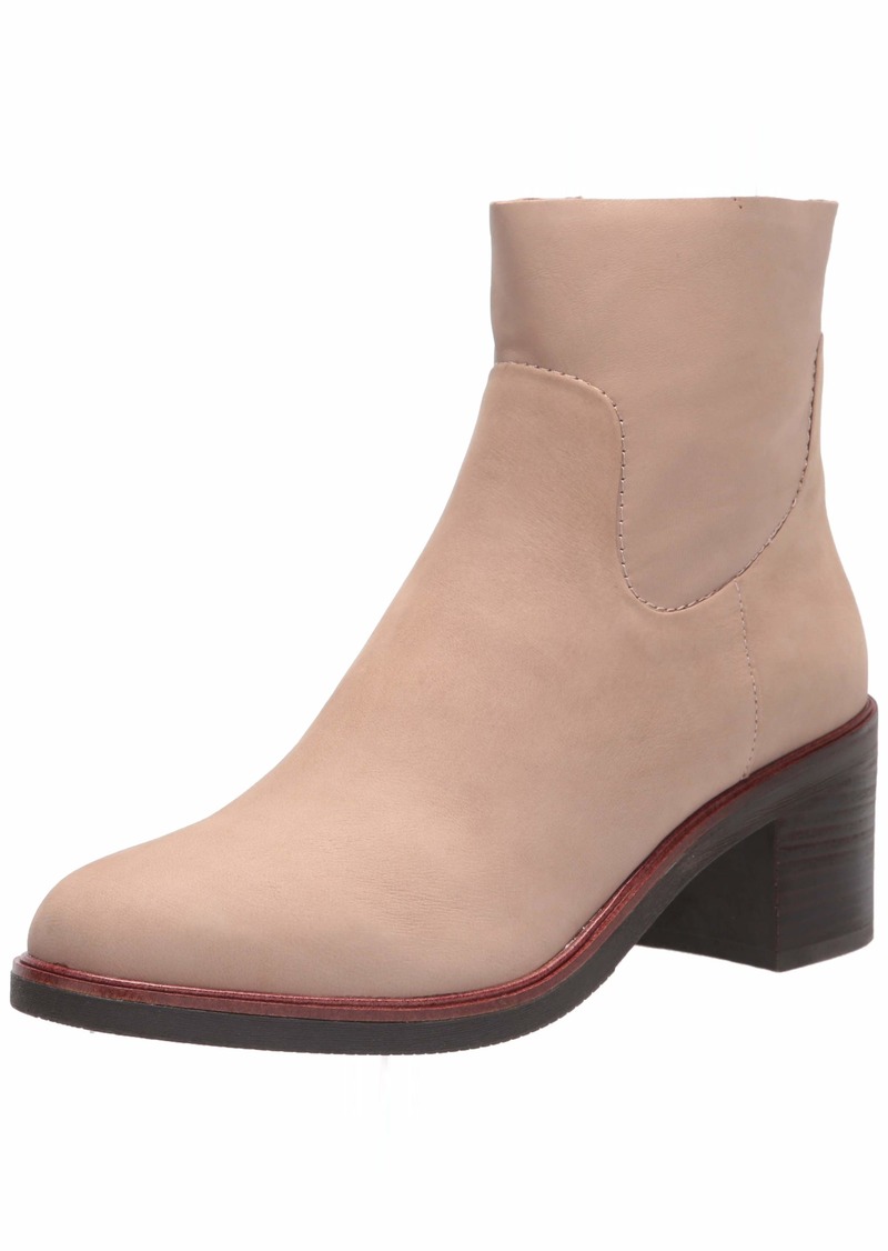 Gentle Souls by Kenneth Cole Best 65 mm Simple Bootie   M