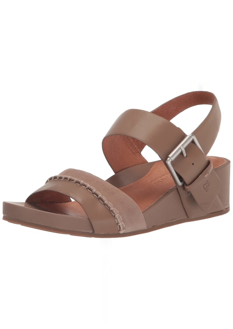 Gentle Souls by Kenneth Cole Women's Women's Giulia Wedge Sandal