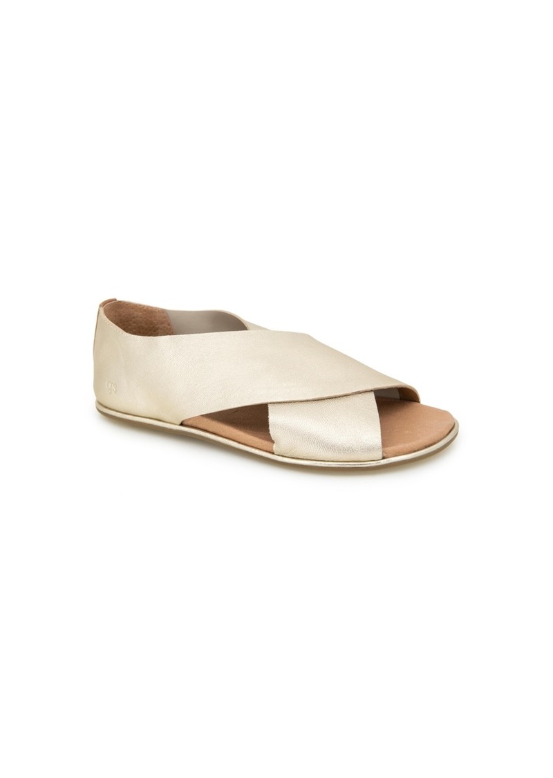 Gentle Souls Women's Laniey Slip-On Sandals - Champagne Leather