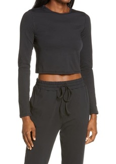 Girlfriend Collective Recycled Polyester Blend Crop T-Shirt in Black at Nordstrom