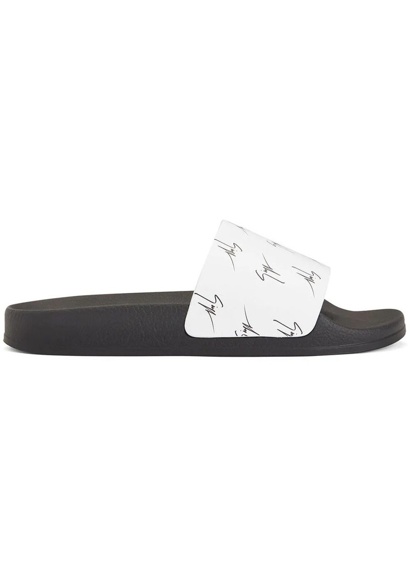 Giuseppe Zanotti Brett signature-logo slides