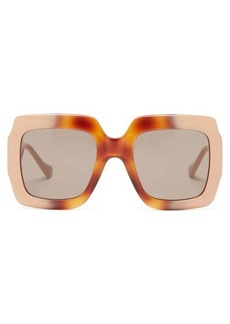 Gucci Eyewear - Chain-embellished Oversized Square Sunglasses - Womens - Brown Beige