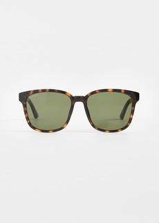 Gucci Logo Classic Wayfarer Sunglasses